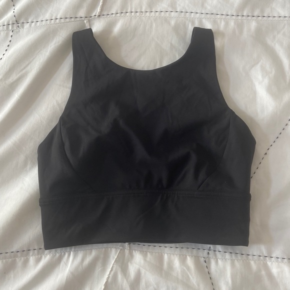 Lulu sports bra top - Picture 1 of 4